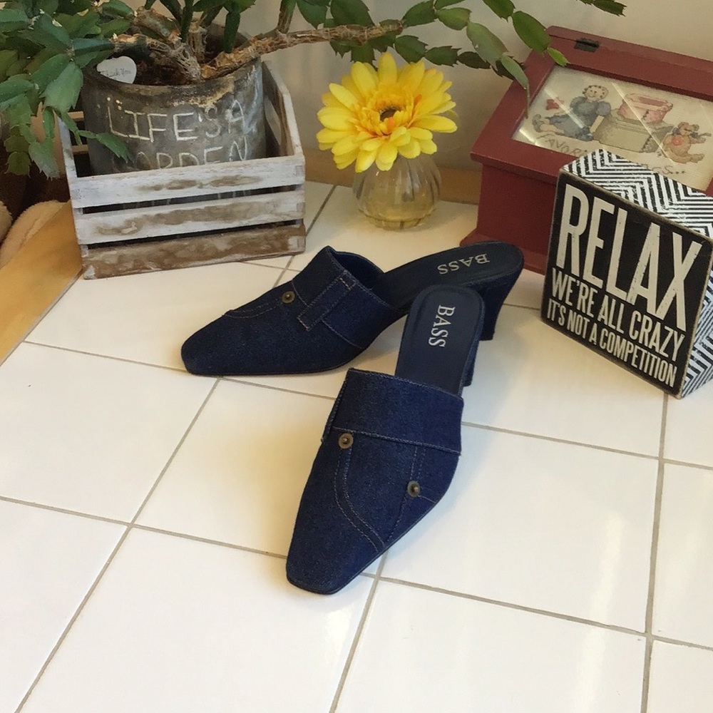 ‘Bass’ Denim Mule Heels w/Stitching - Picture 2 of 7